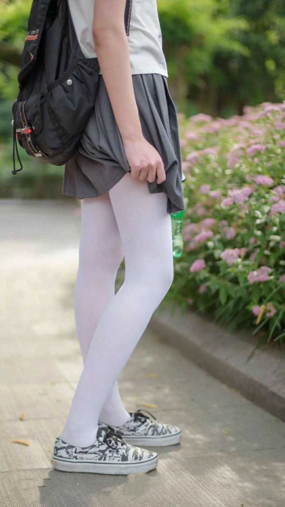 巴萨迎来客场失利，厄瓜多尔中场发威，厄瓜多尔巴塞罗那队