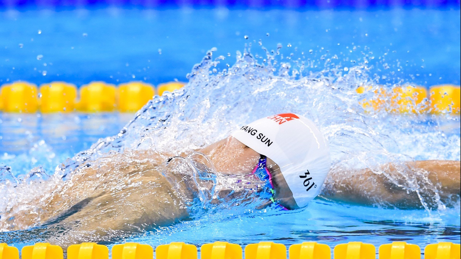 历史之夜：F1的一次经典冲刺，f1历史分站冠军排名